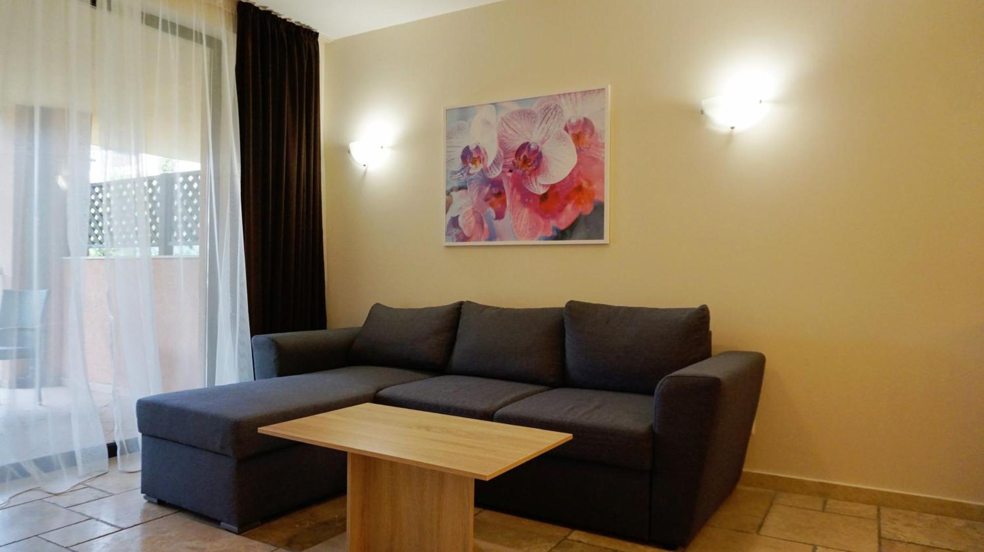 Ваканционни Апартаменти Калиакрия - Holiday Apartments Kaliakria توبولا المظهر الخارجي الصورة