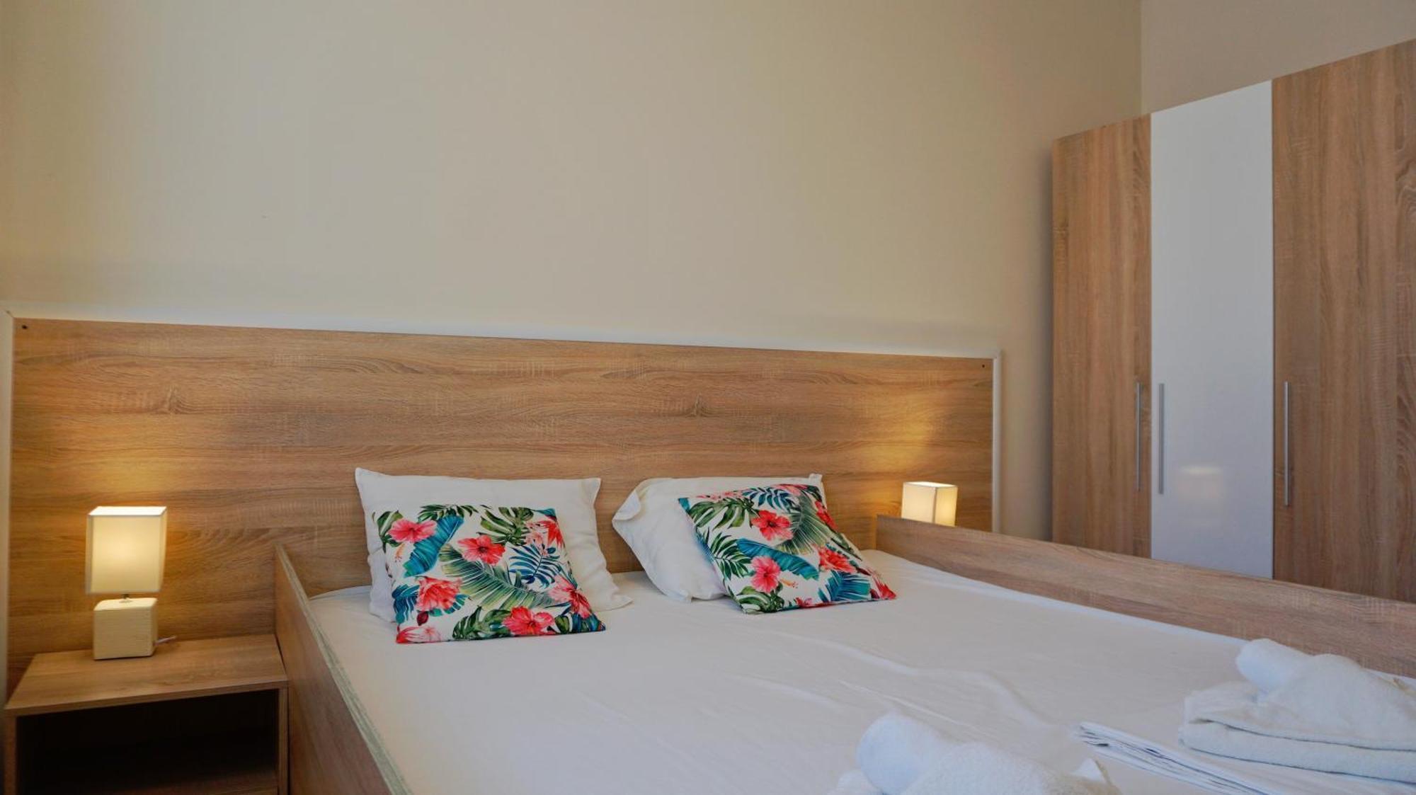 Ваканционни Апартаменти Калиакрия - Holiday Apartments Kaliakria توبولا الغرفة الصورة