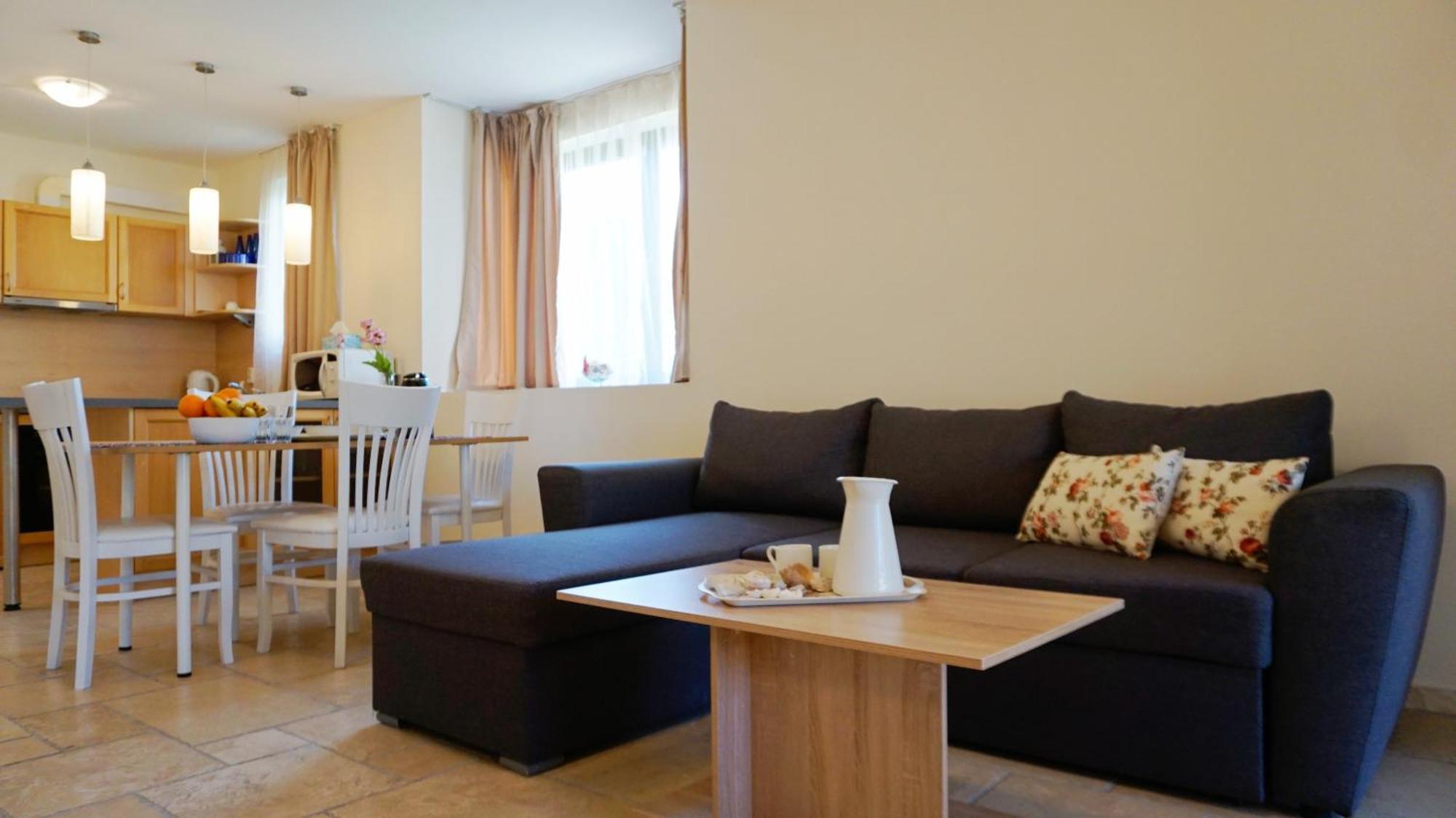Ваканционни Апартаменти Калиакрия - Holiday Apartments Kaliakria توبولا الغرفة الصورة